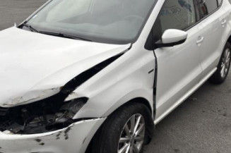 Pivot de moyeu avant gauche VOLKSWAGEN POLO 5