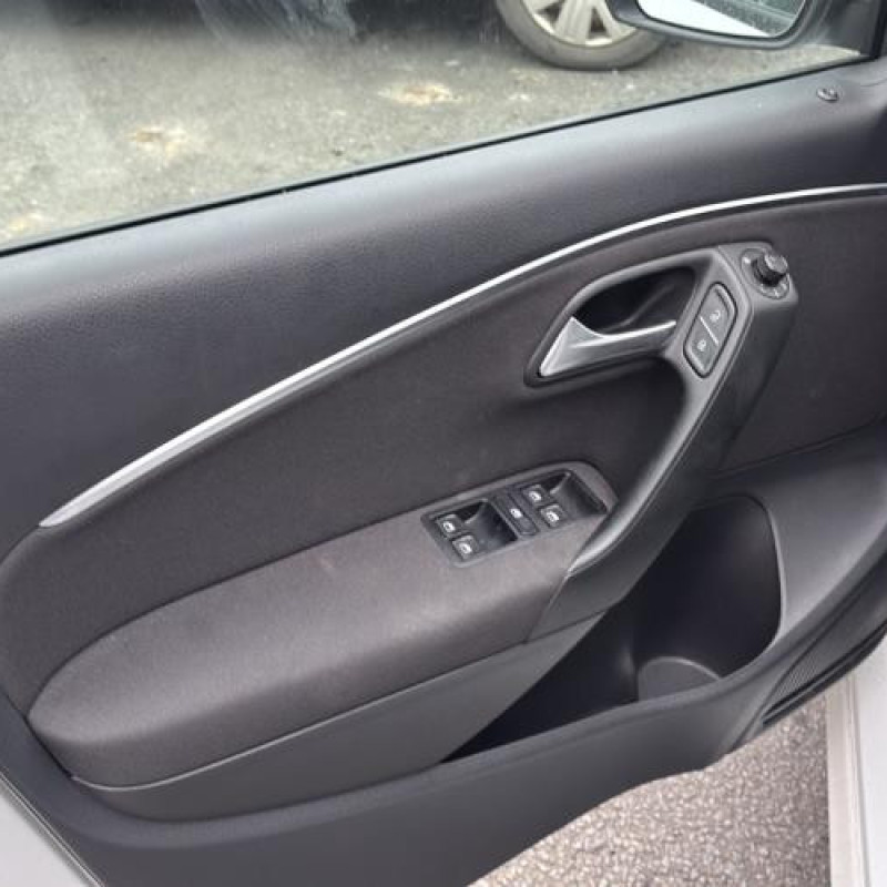 Pivot de moyeu avant gauche VOLKSWAGEN POLO 5 Photo n°12