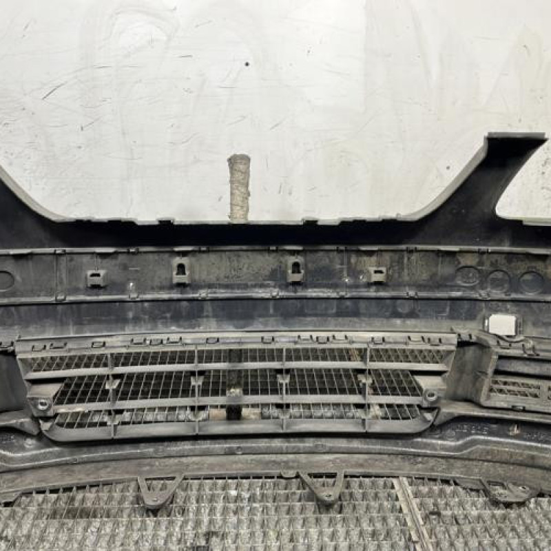 Pare choc avant VOLKSWAGEN TOURAN 1 Photo n°5