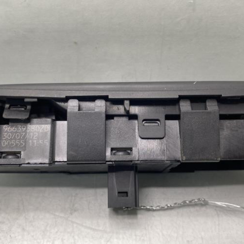 Interrupteur de leve vitre avant gauche CITROEN C4 PICASSO 1 Photo n°2