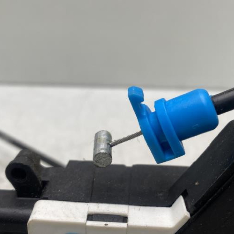 Serrure avant droit CITROEN C4 PICASSO 1 Photo n°5