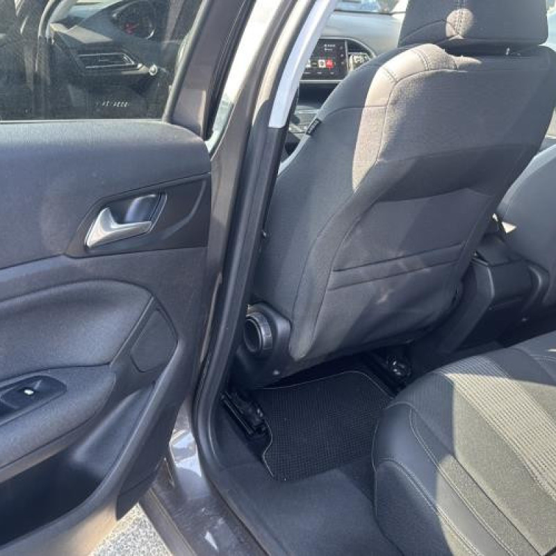 Feu arriere principal droit (feux) PEUGEOT 308 2 Photo n°14