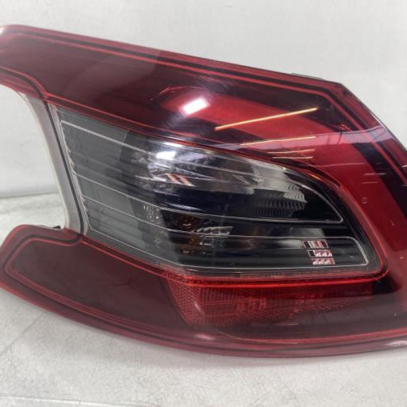 Feu arriere principal gauche (feux) PEUGEOT 308 2 Photo n°1