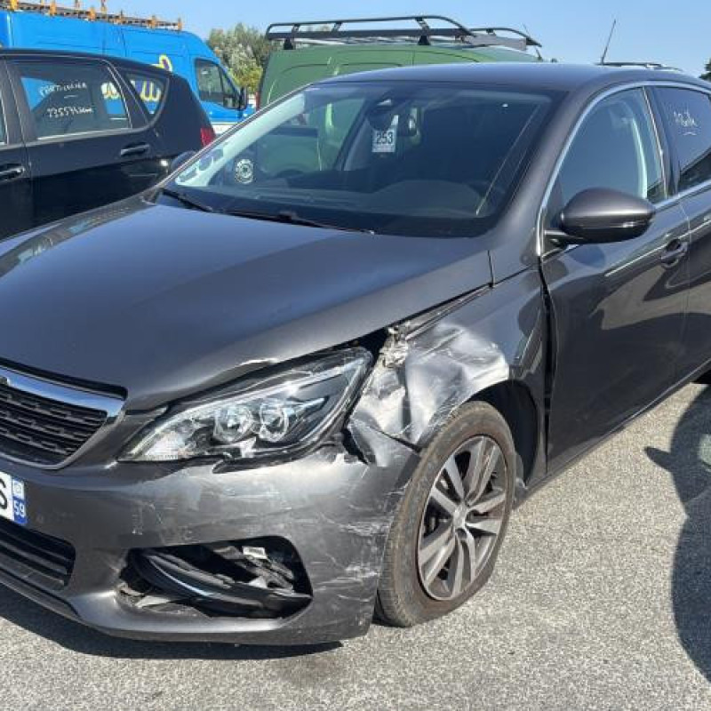 Feu arriere principal gauche (feux) PEUGEOT 308 2 Photo n°6