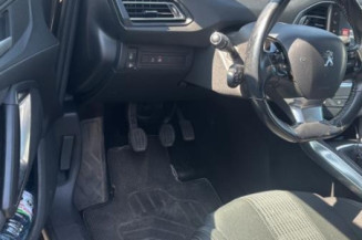 Feu arriere principal gauche (feux) PEUGEOT 308 2