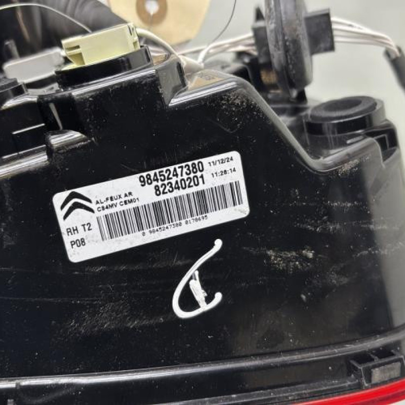 Feu arriere secondaire droit (feux) CITROEN C5 AIRCROSS Photo n°4