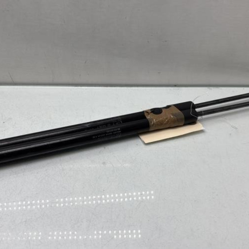 Verin de coffre CITROEN C5 AIRCROSS Photo n°4