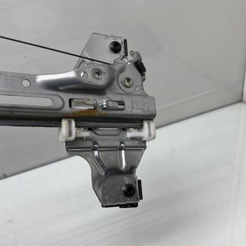 Leve vitre electrique arriere droit PEUGEOT 308 2 Photo n°5