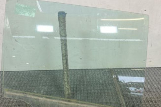 Vitre arriere droit CITROEN C4 GRAND PICASSO 2 Photo n°1