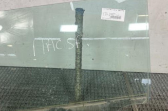 Vitre arriere gauche CITROEN C4 GRAND PICASSO 2 Photo n°1