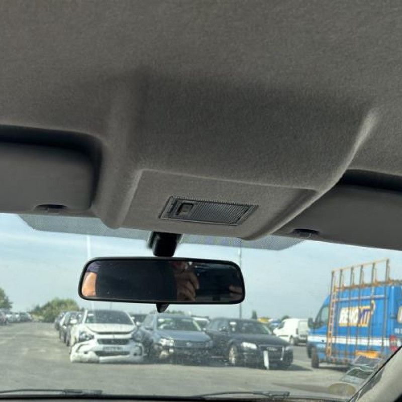 Custode avant gauche OPEL CORSA D Photo n°17