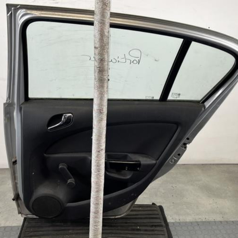 Porte arriere droit OPEL CORSA D Photo n°6