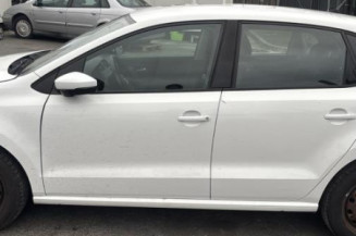 Reservoir essence VOLKSWAGEN POLO 5