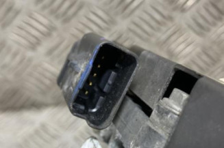 Alternateur PEUGEOT 208 1