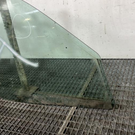 Vitre avant droit RENAULT CLIO 2