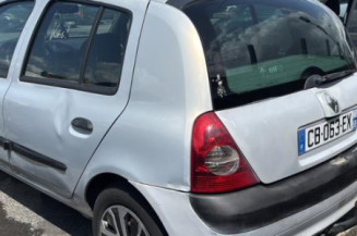 Vitre avant gauche RENAULT CLIO 2
