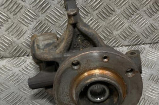 Pivot de moyeu avant gauche PEUGEOT 208 1 Photo n°1