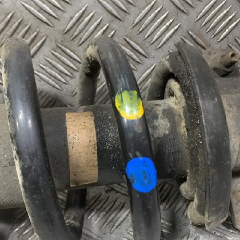 Amortisseur avant gauche RENAULT TRAFIC 2 Photo n°3