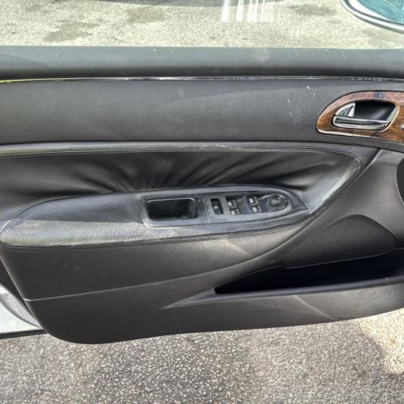 Cremaillere assistee PEUGEOT 607 Photo n°14