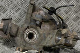 Pivot de moyeu avant gauche PEUGEOT 607