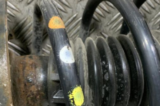 Amortisseur avant droit PEUGEOT 208 1