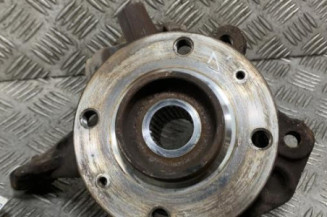 Pivot de moyeu avant droit PEUGEOT 208 1 Photo n°1