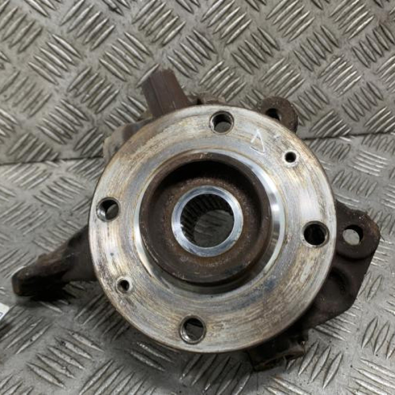 Pivot de moyeu avant droit PEUGEOT 208 1 Photo n°1