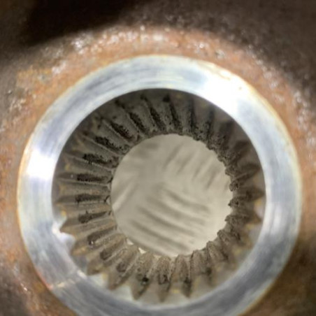 Pivot de moyeu avant droit PEUGEOT 208 1