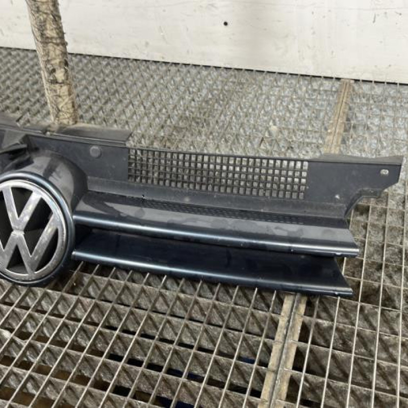 Calandre VOLKSWAGEN GOLF 4 Photo n°3
