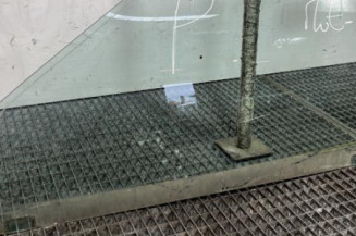 Vitre avant gauche VOLKSWAGEN POLO 3