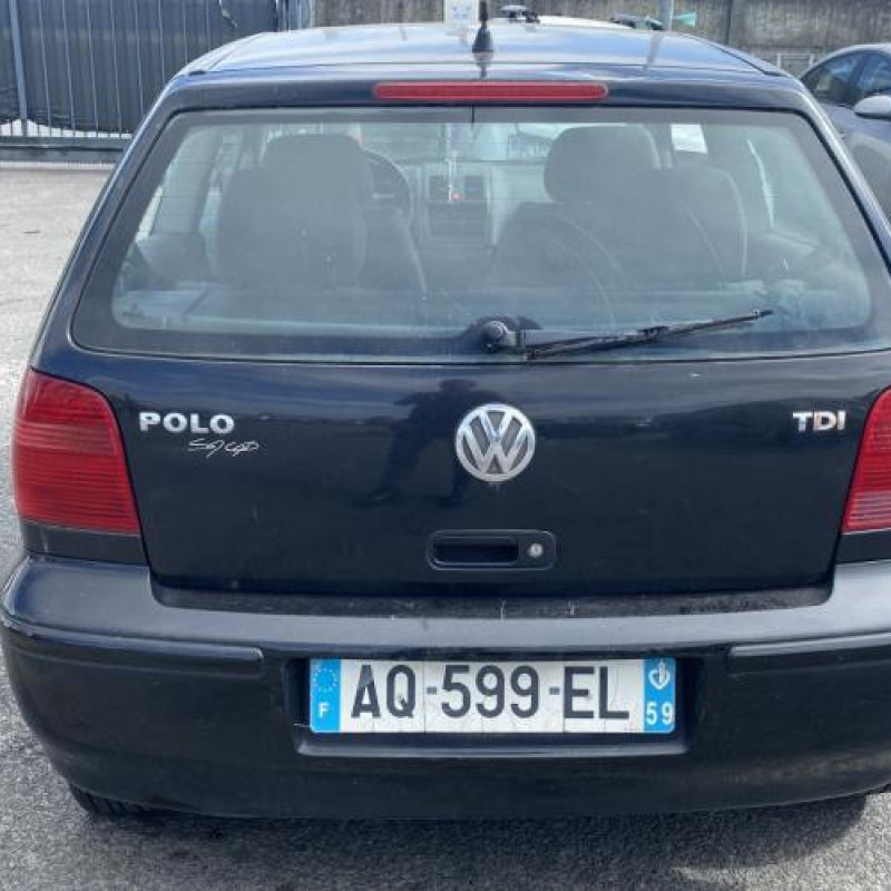 Vitre avant gauche VOLKSWAGEN POLO 3 Photo n°10