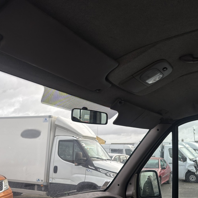 RENAULT MASTER 2 PHASE 1 2.5D - 8V Photo n°23