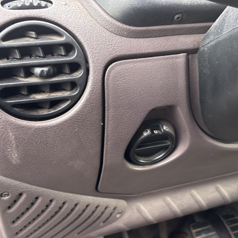 RENAULT MASTER 2 PHASE 1 2.5D - 8V Photo n°25