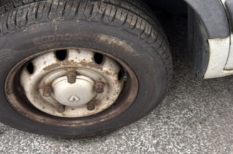 RENAULT MASTER 2 PHASE 1 2.5D - 8V