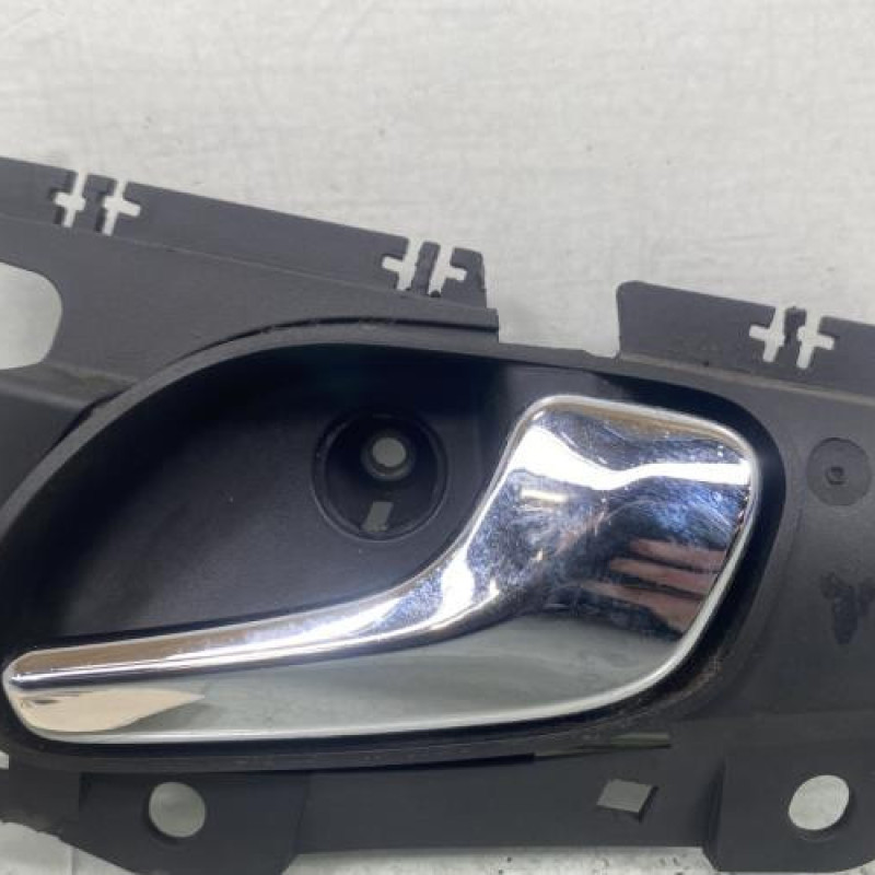 Poignee interieur arriere droit OPEL CORSA D Photo n°1