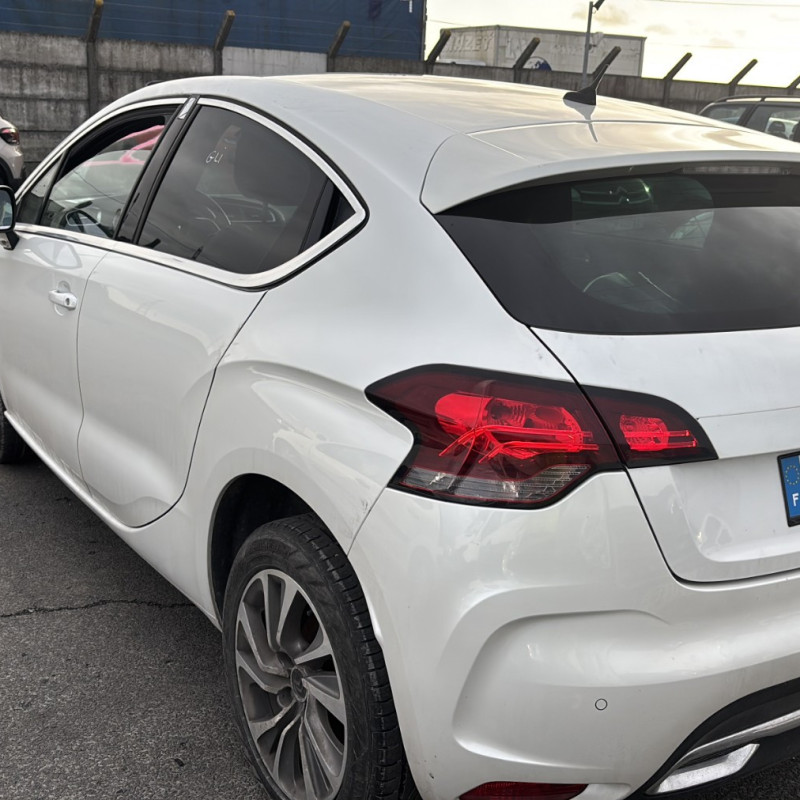 CITROEN DS4 PHASE 1 1.6 HDI - 8V TURBO Photo n°15