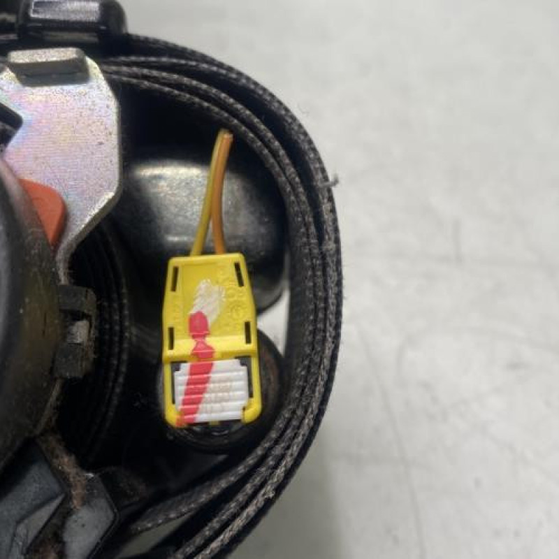 Pretensionneur de ceinture avant gauche PEUGEOT 208 1 Photo n°4