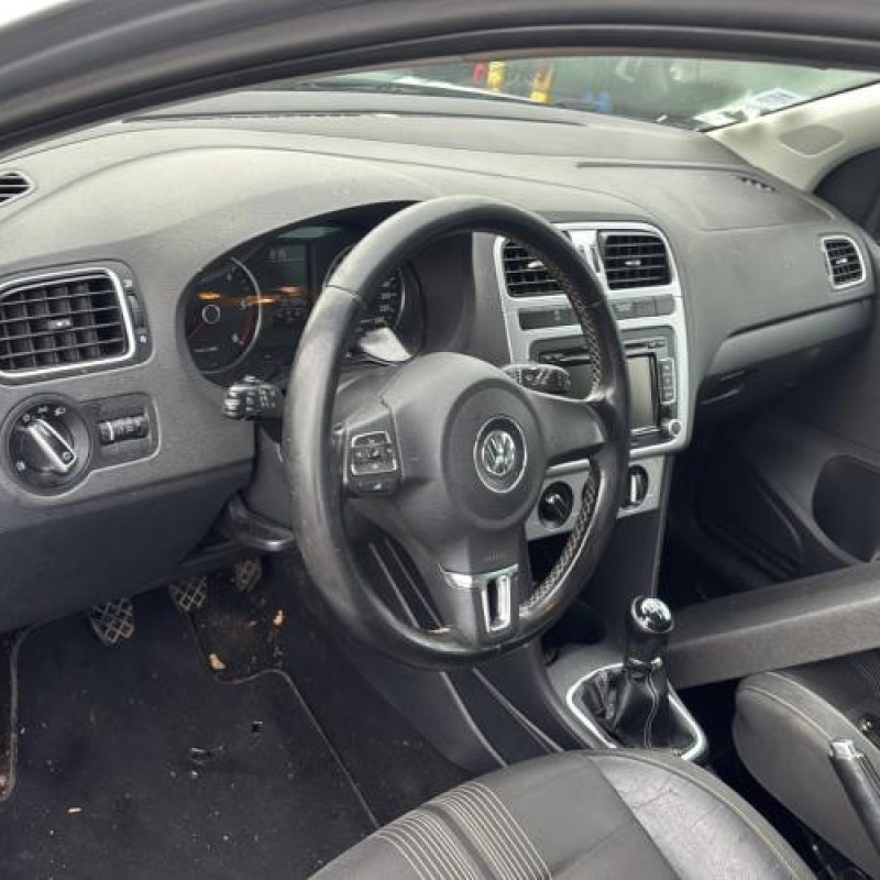 Custode arriere gauche VOLKSWAGEN POLO 5 Photo n°13