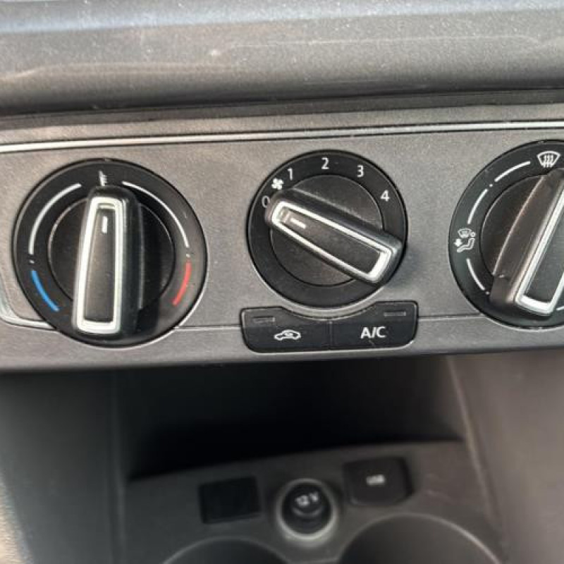 Custode arriere gauche VOLKSWAGEN POLO 5 Photo n°5