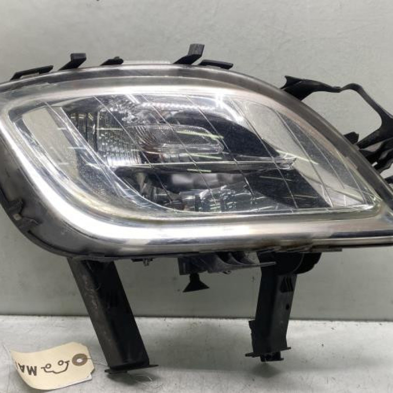 Anti brouillard droit (feux) OPEL ASTRA J Photo n°1