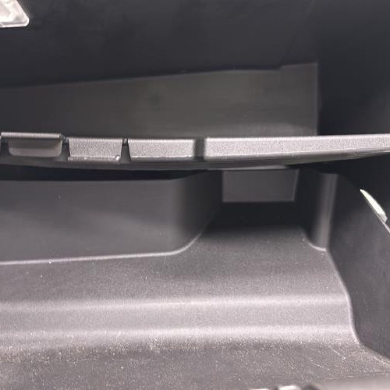 Boite a gants OPEL ASTRA J Photo n°2