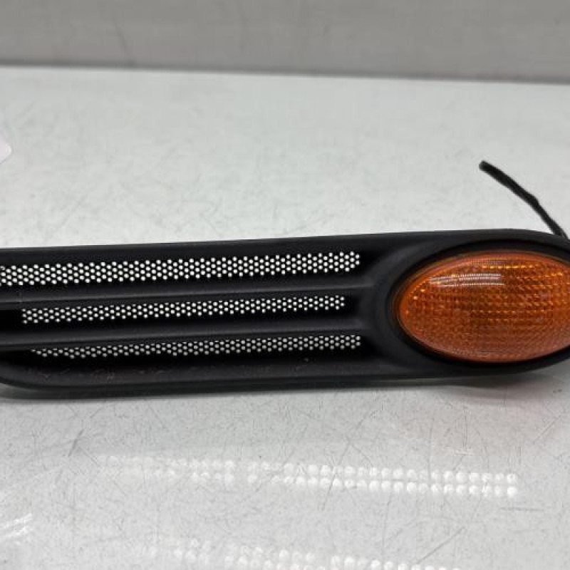Repetiteur clignotant avant droit  (Feux) MINI MINI 1 R50/R53 Photo n°1
