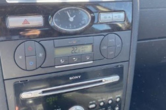 Anti brouillard droit (feux) FORD MONDEO 2