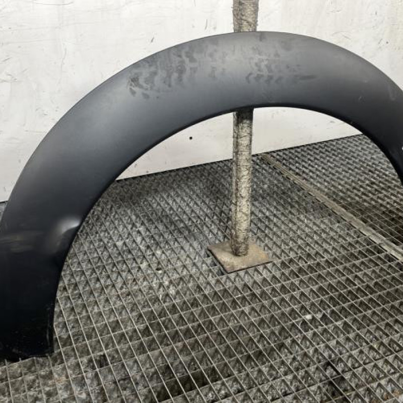 Extension d'aile arriere droit CITROEN C4 CACTUS Photo n°2