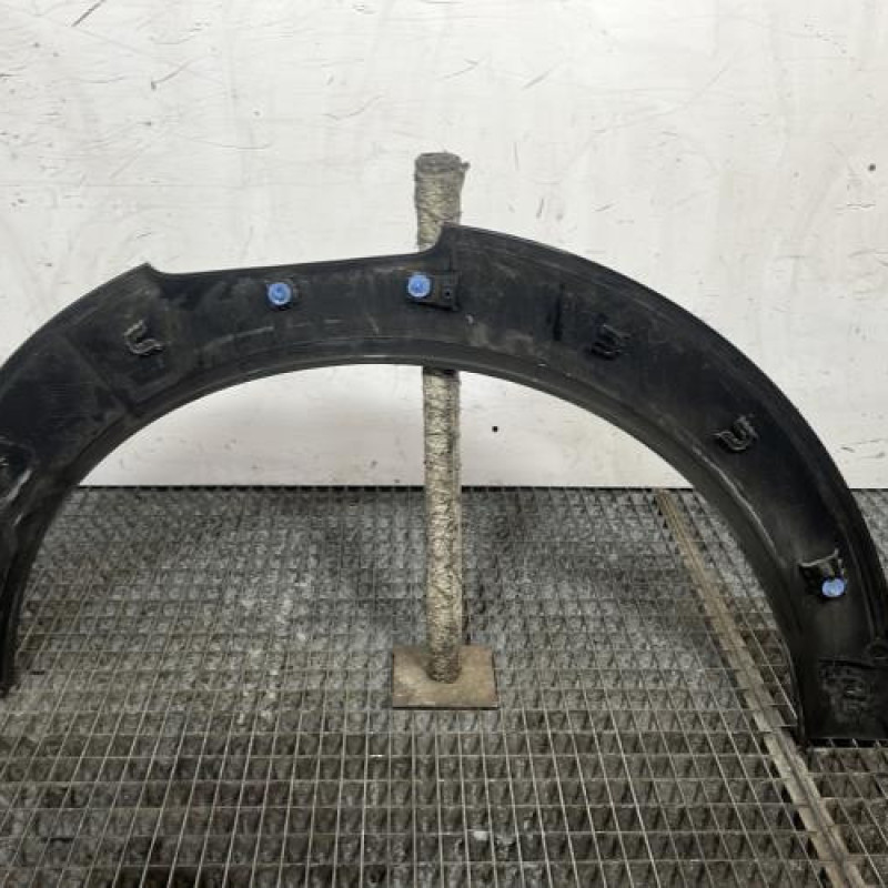 Extension d'aile arriere gauche CITROEN C4 CACTUS Photo n°4