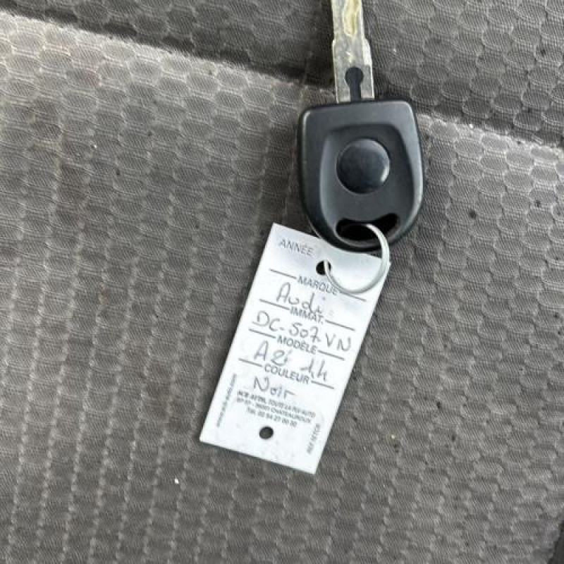 Custode arriere droit AUDI A2 Photo n°17