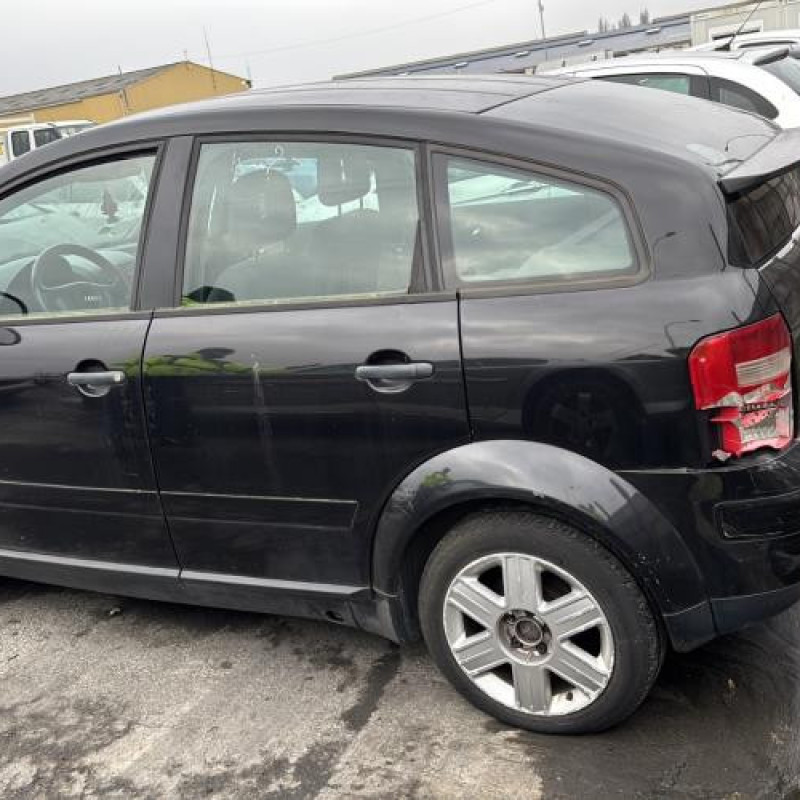 Custode avant gauche AUDI A2 Photo n°6