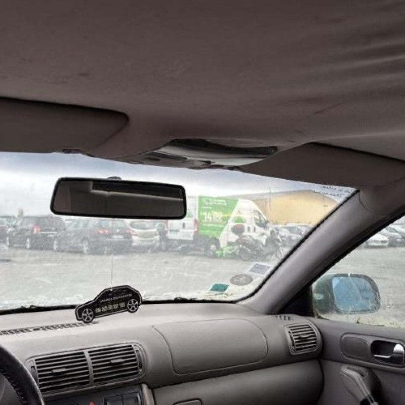 Renfort pare choc avant (traverse) AUDI A3 1 Photo n°15