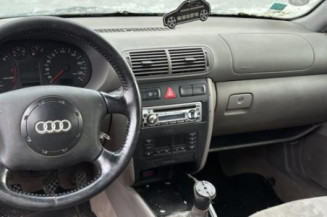 Serrure avant droit AUDI A3 1