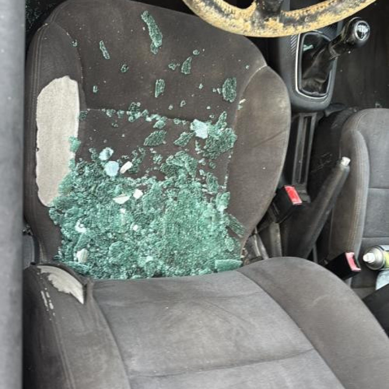 Serrure avant droit AUDI A3 1 Photo n°9